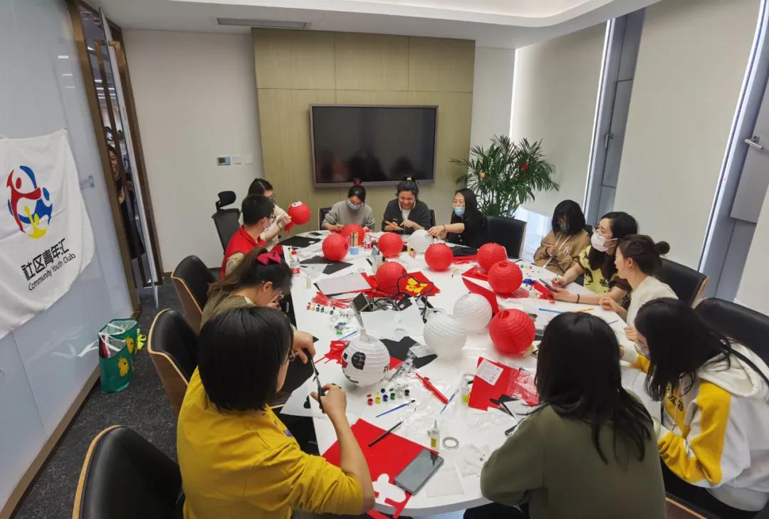 ������������������ | ��ׯ��8���ʼ�������֧��չ��ӭ����?���´��������������ھ�һ������ꡱ�